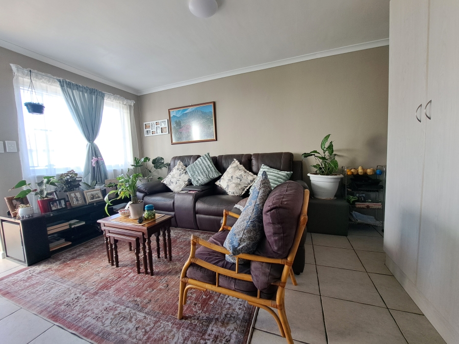1 Bedroom Property for Sale in Strand North Western Cape